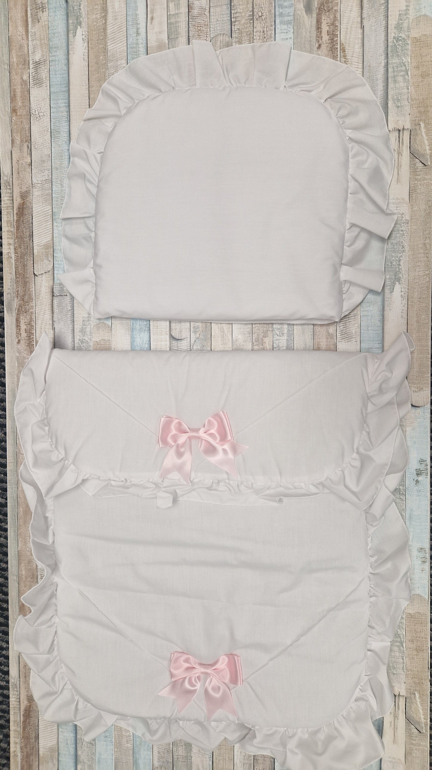 Baby Girls White Broderie Anglaise Lace 2 Pink Satin Bow Pram Set