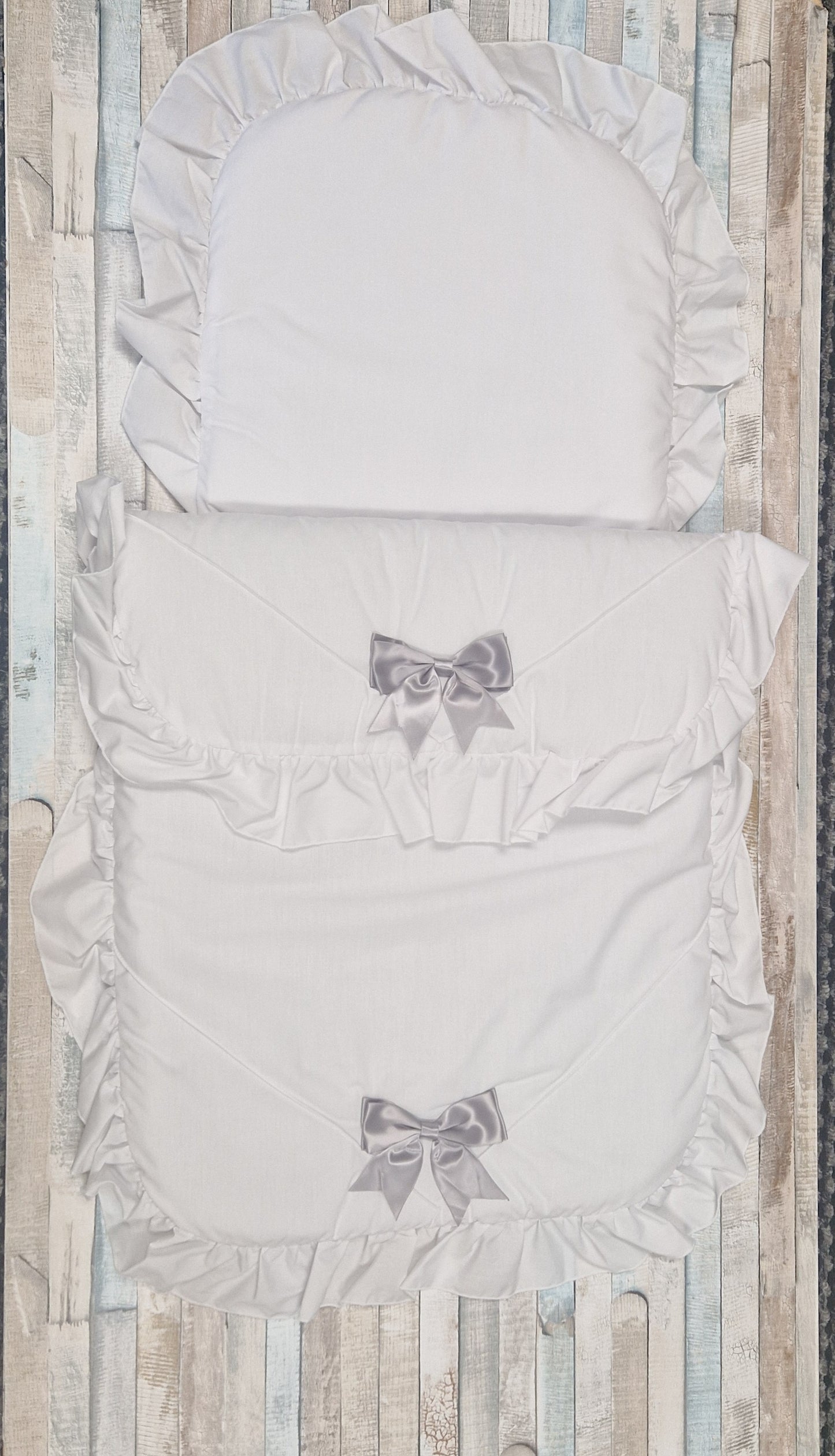 Unisex Baby White Frill Lace 2 Grey Satin Bow Pram Set