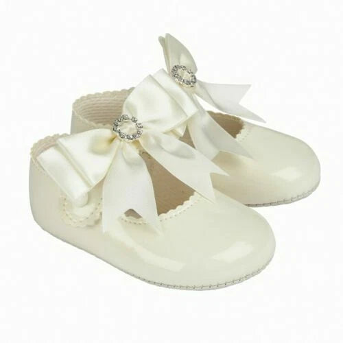 Baby Girls Cream Diamante Baypod Shoes