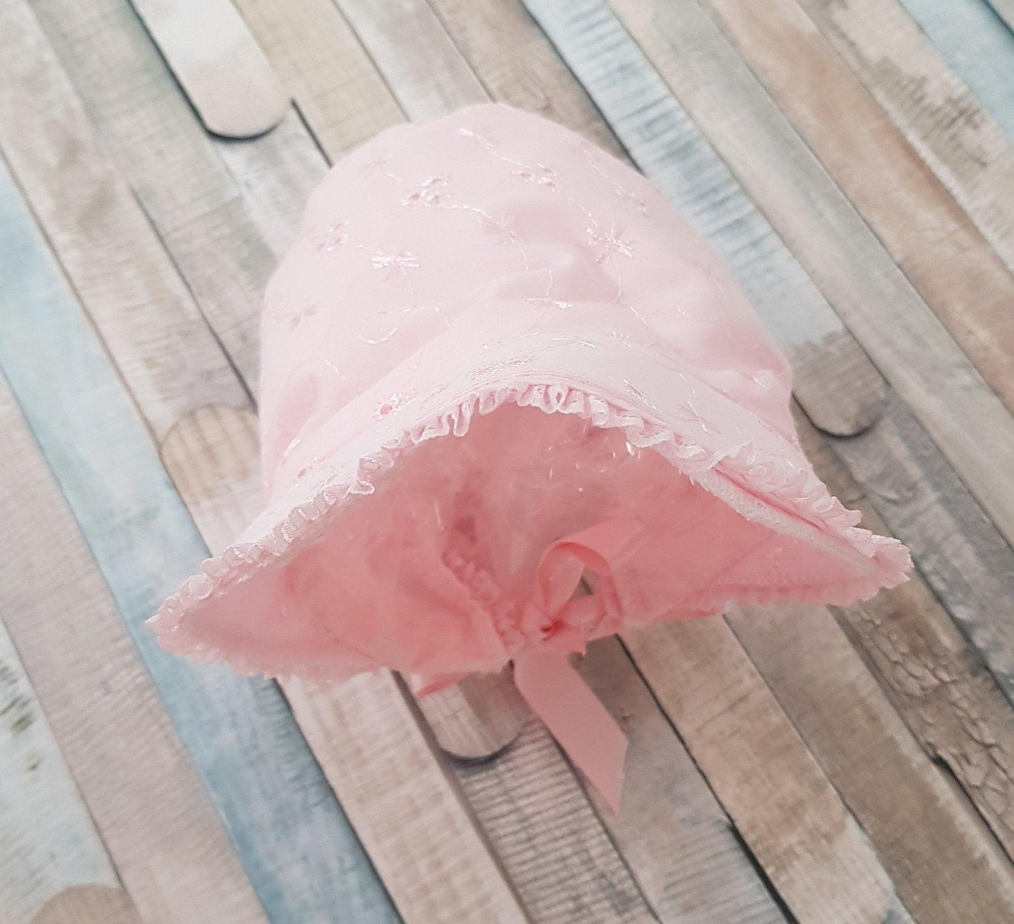 Broderie Anglaise Sun Bonnet - Nana B Baby & Childrenswear Boutique