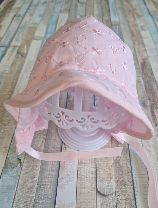 Baby Girls Broderie Anglaise Sun Bonnet