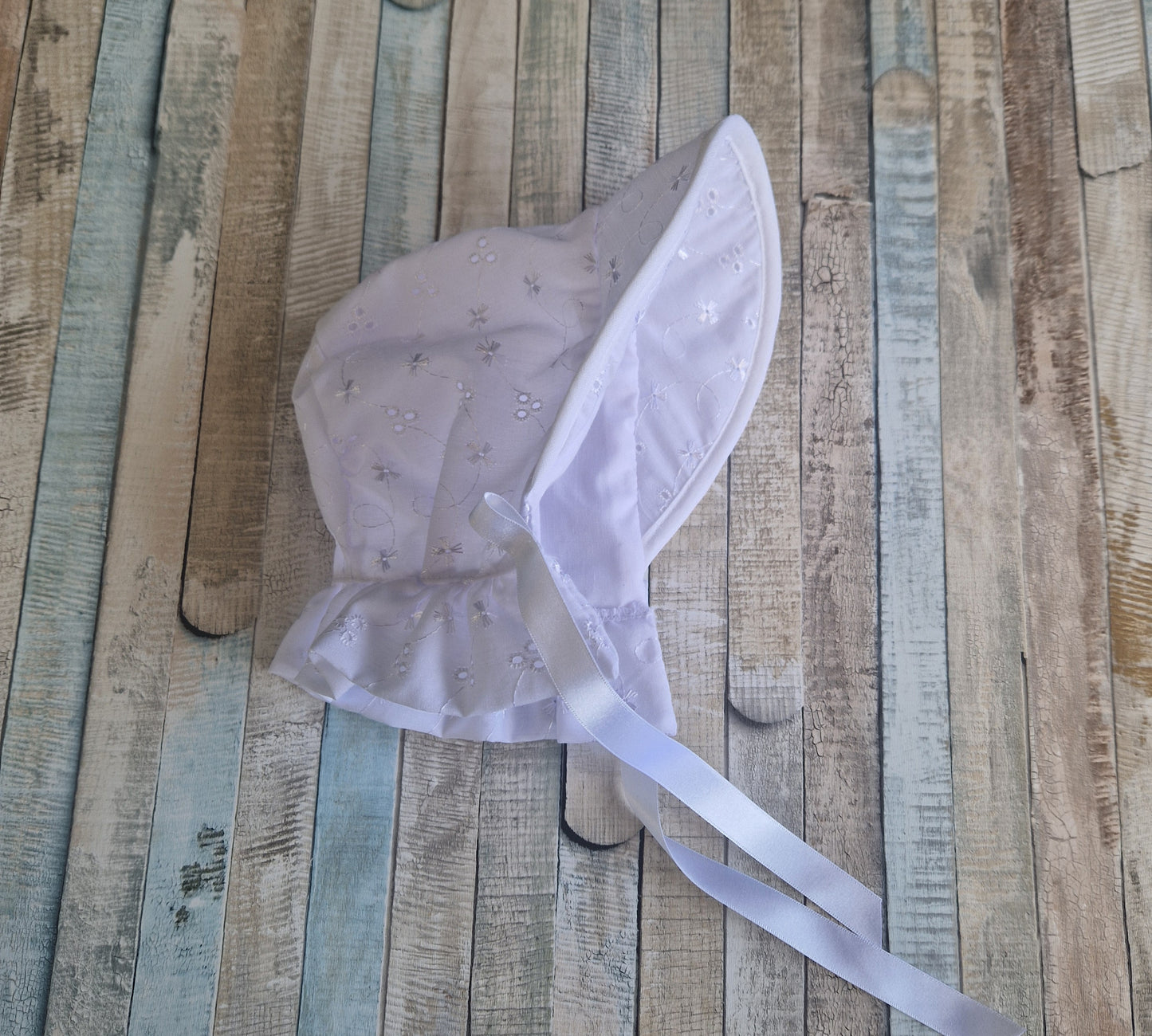 Baby Girls Broderie Anglaise Sun Bonnet