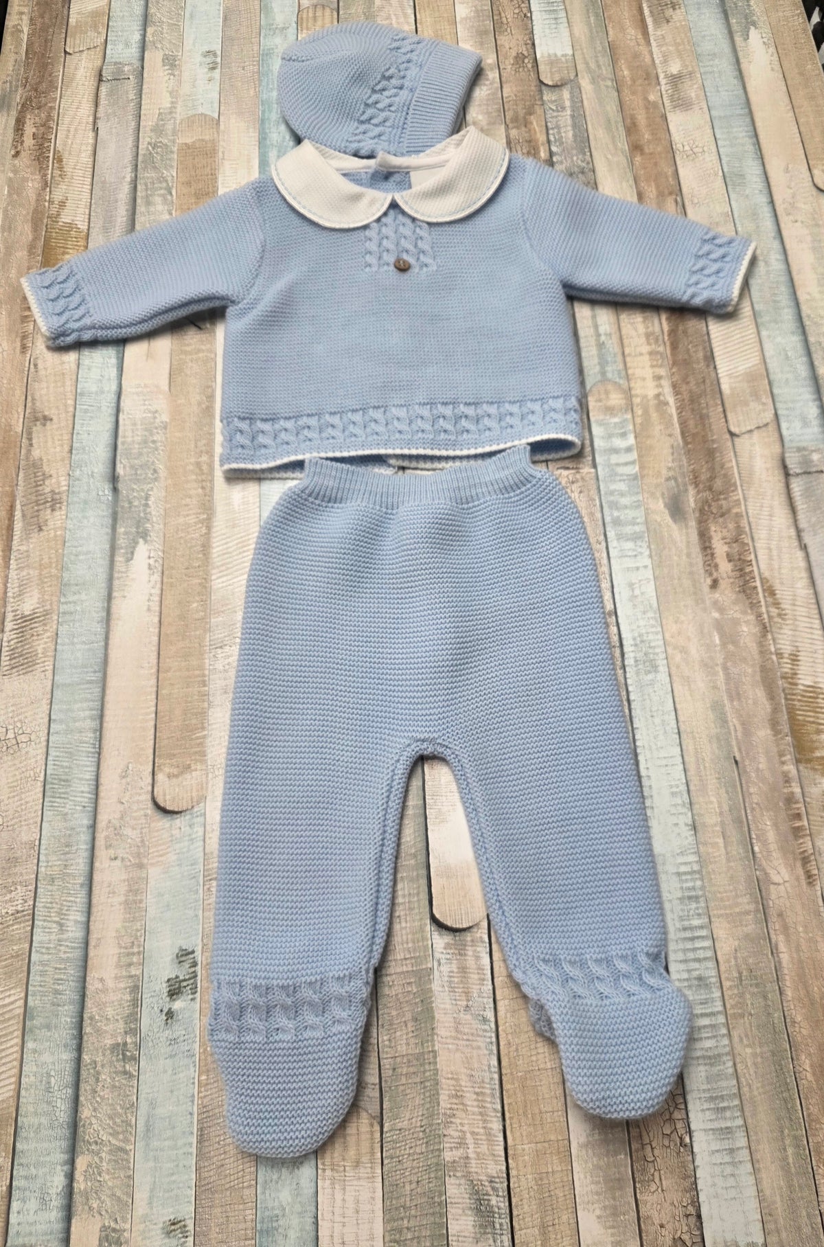 Nana's Special Buys Blue Knitted 2 Piece Set with White Collar