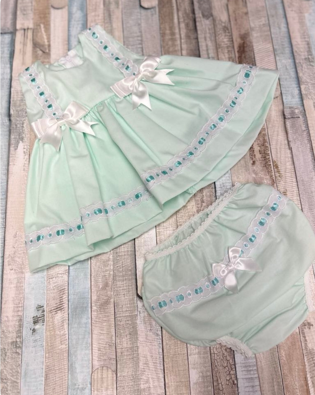 Baby Girls Mint Green Sleeveless Dress & Pants