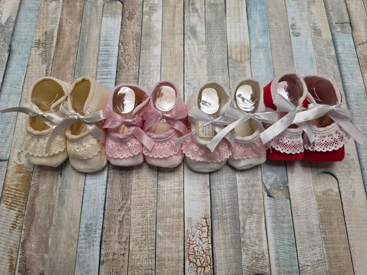Newborn Baby Girls Velour Lace And Ribbon Bow Pram Shoes