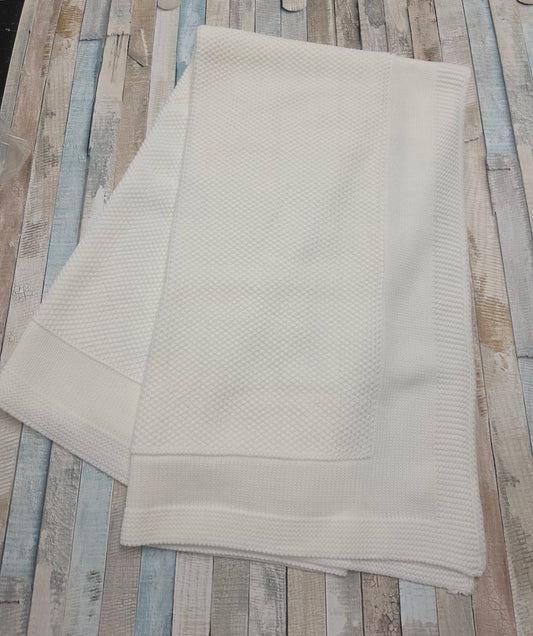 Nana 's Special Buys Unisex Dandelion White Shawl