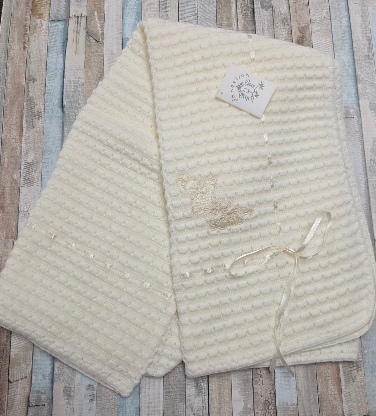 Nana's Special Buys Unisex Baby Cream Rabbit And Ribbon Shawl