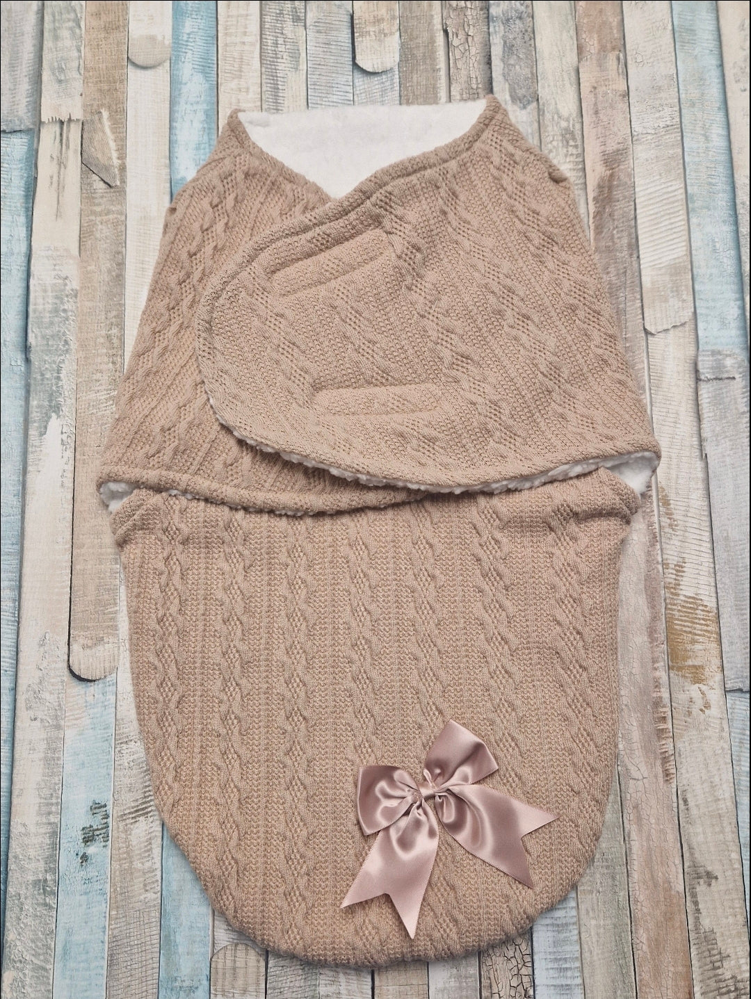 Unisex Baby Beige New Cable Style Swaddle With Satin Bow