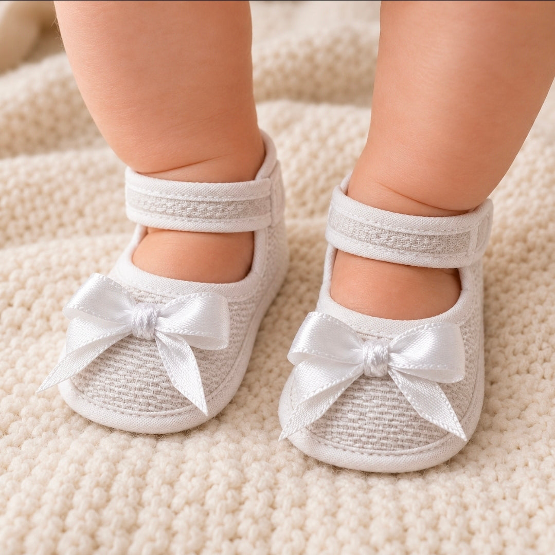 Baby Girls Pram Shoe With Bow